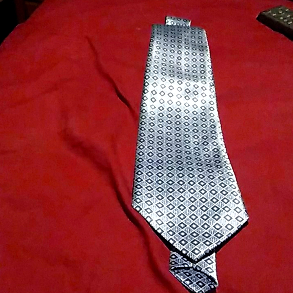 Necktie